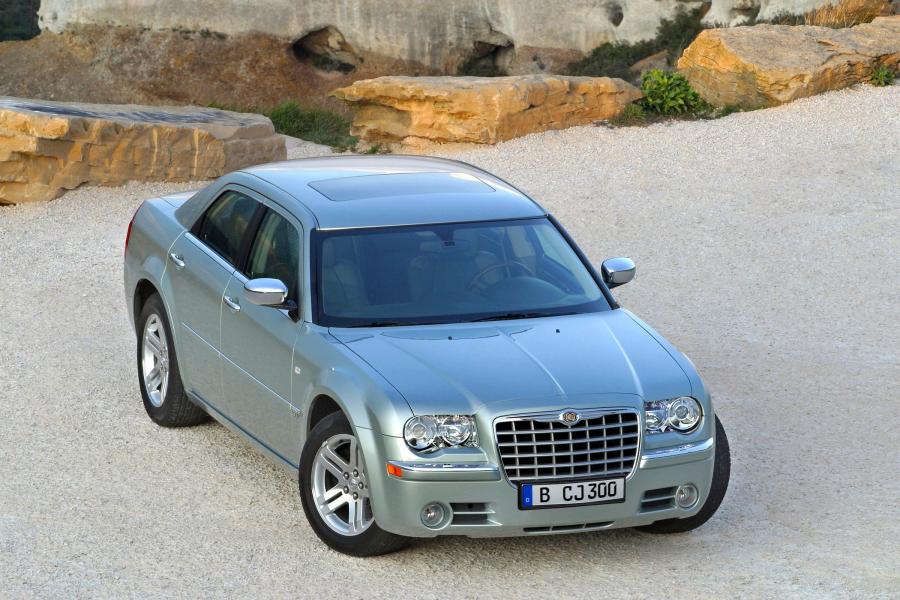  Chrysler 300C (LX) 2005 года  (фото 93 из 120)